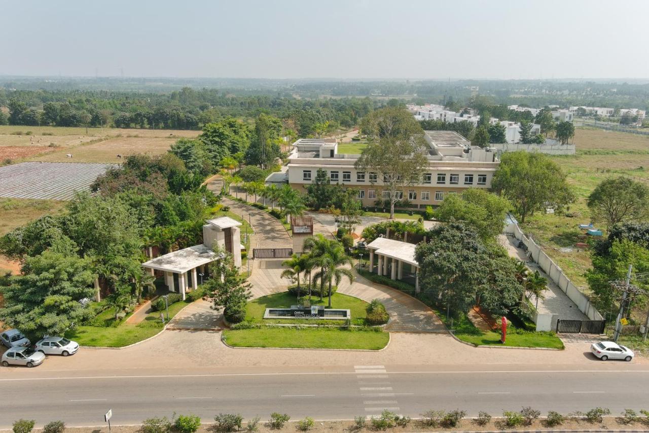 Spree Resort At Century Wintersun Dod Ballāpur Exterior foto