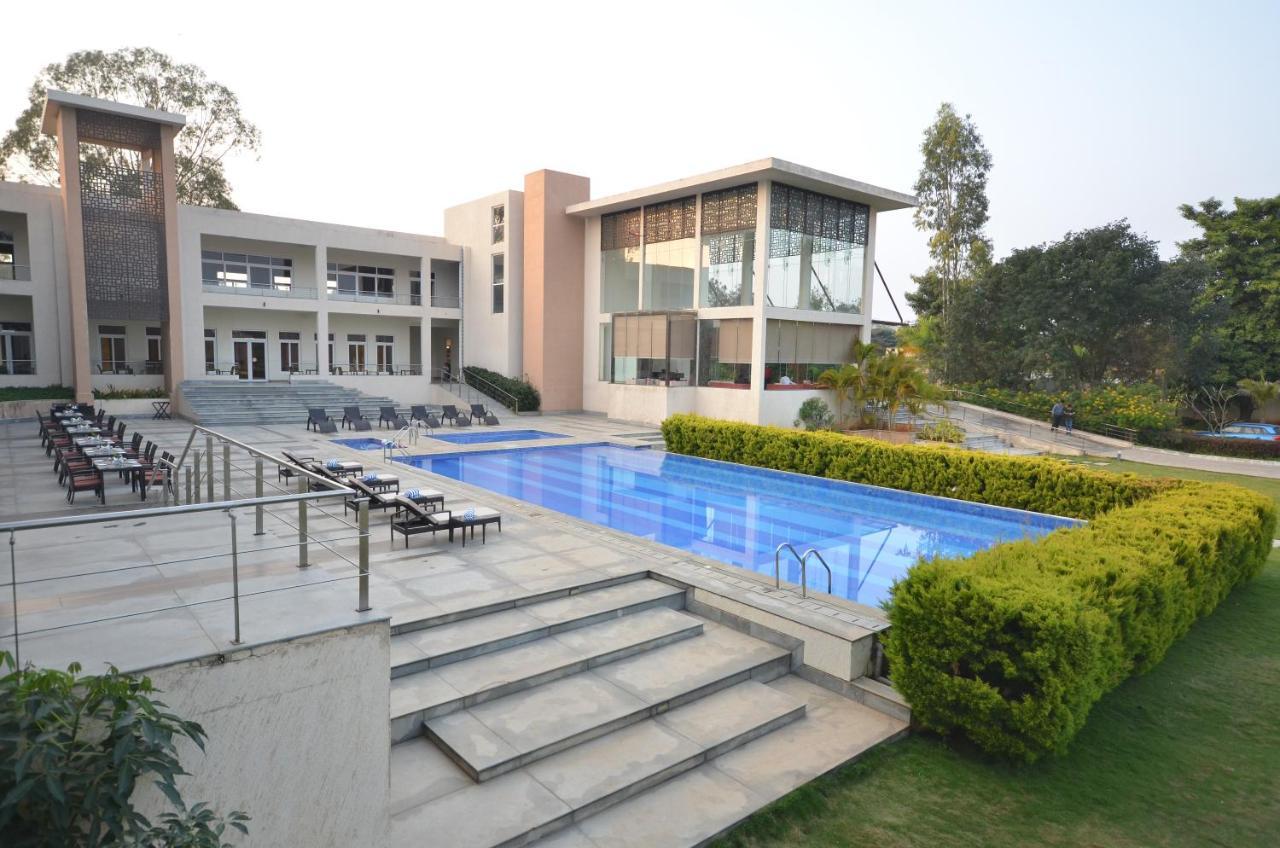 Spree Resort At Century Wintersun Dod Ballāpur Exterior foto