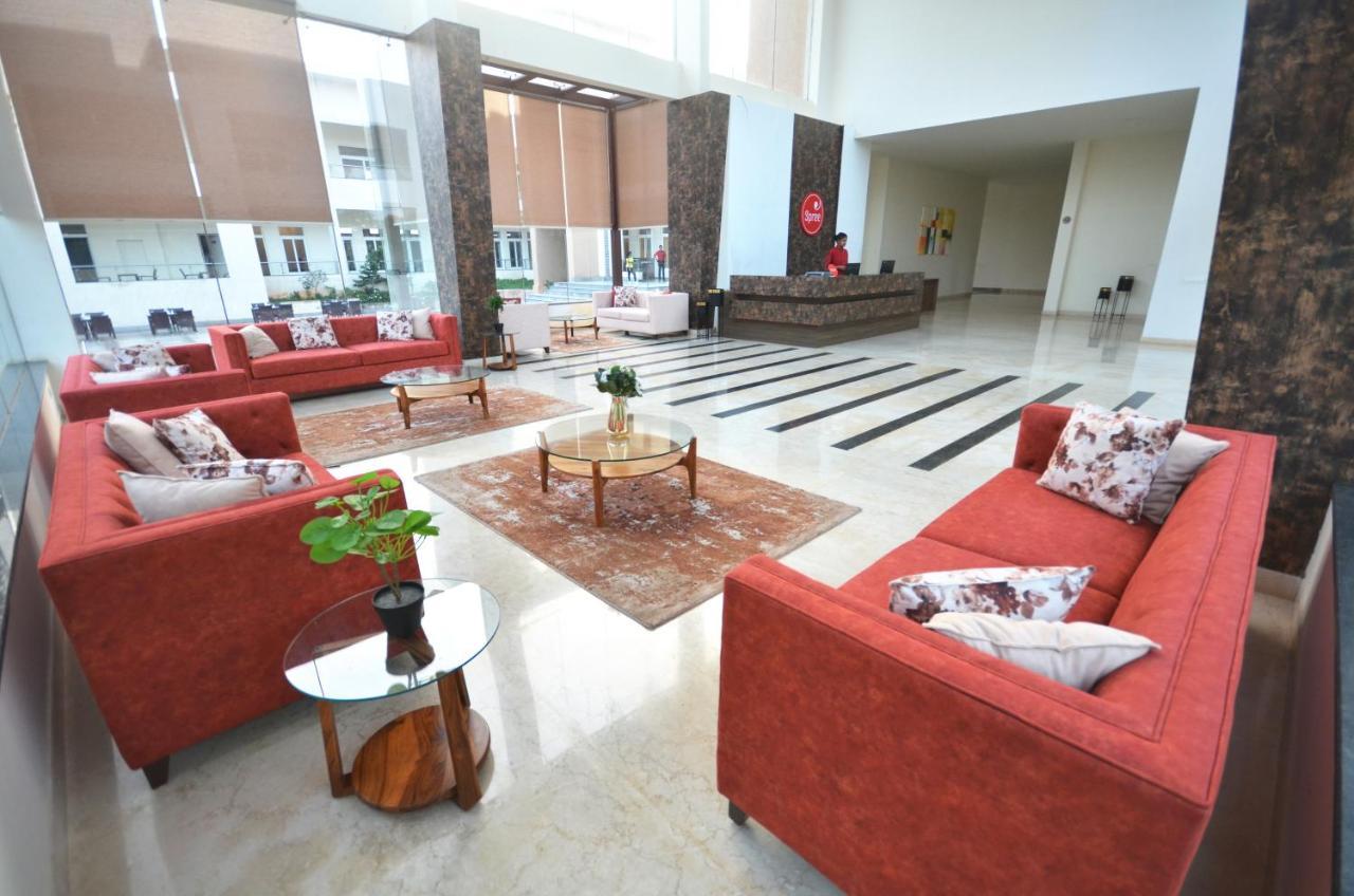 Spree Resort At Century Wintersun Dod Ballāpur Exterior foto