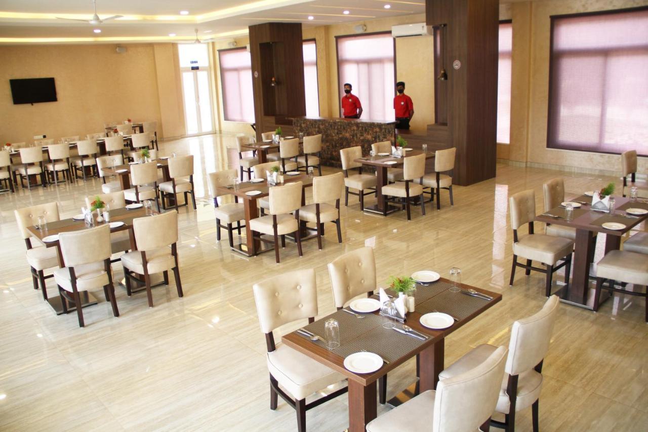Spree Resort At Century Wintersun Dod Ballāpur Exterior foto