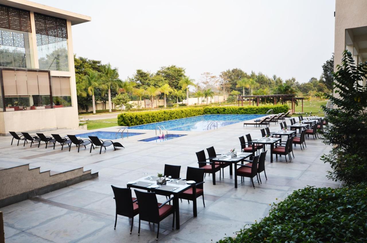 Spree Resort At Century Wintersun Dod Ballāpur Exterior foto